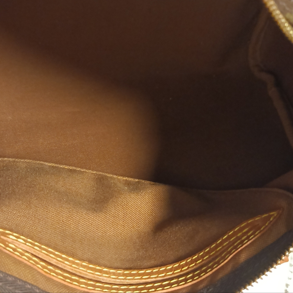 Chic đź’– Authentic LV Speedy 30 Brown Monogram Coated Canvas Classic Bag, EUC - Picture 9 of 16